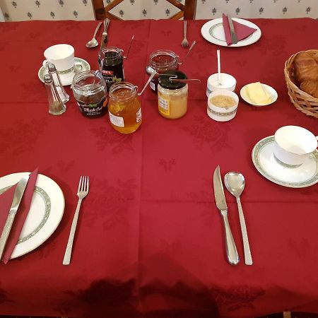 Heath House Bed & Breakfast Dewsbury Bagian luar foto
