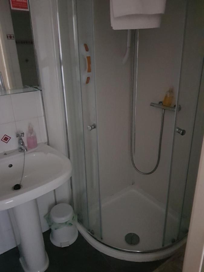 Heath House Bed & Breakfast Dewsbury Bagian luar foto
